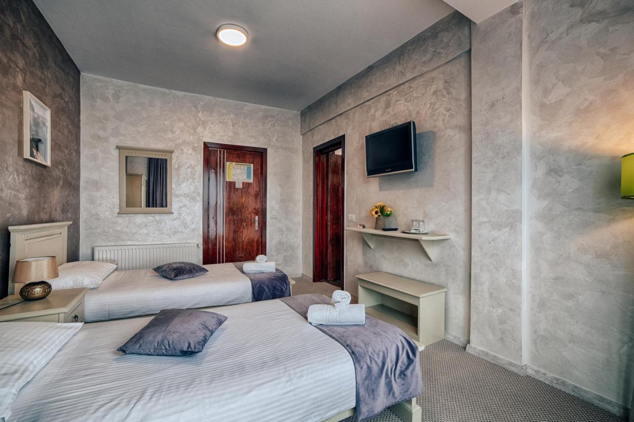 Casa Vatra Hostel